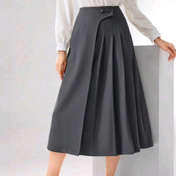 Women's Elegant Commuting Grey Pleated Button A-Line Midi Skirt